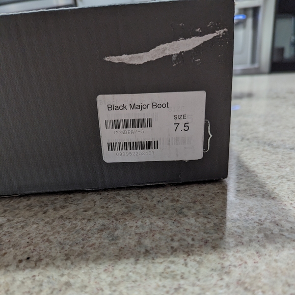 Thursday Boots - Major - Size 7.5 - Picture 2 of 6